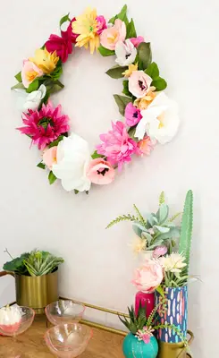 How to Make a Paper Flower Wreath