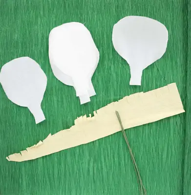 How to Make a Paper Flower Wreath