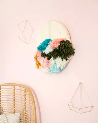 DIY Faux Latch Hook Wall Hanging