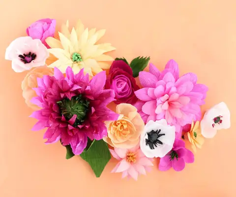 Make a Crepe Paper Flower Garland