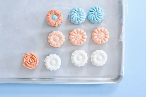 Make Your Own Bubble Bath Bars