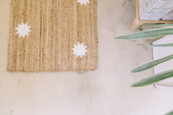 Easy Stenciled Outdoor Rug