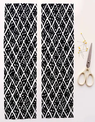 DIY Modern Table Runner