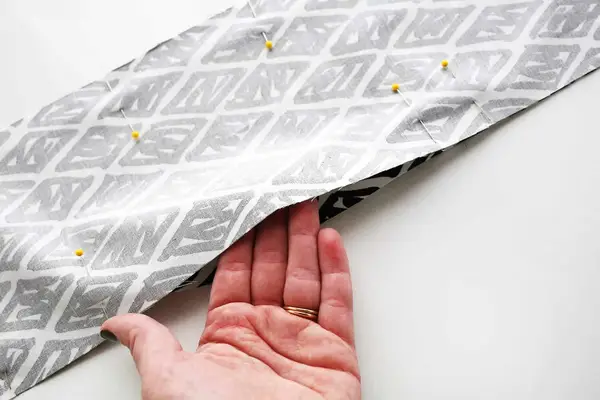 DIY Modern Table Runner