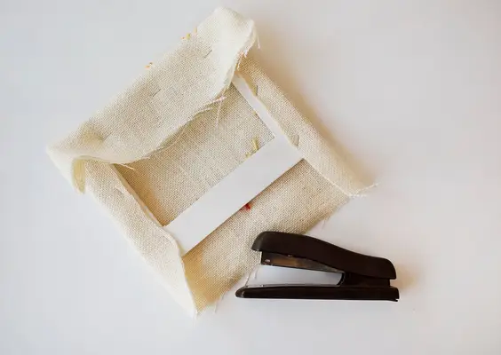 DIY Embroidered Photo Frame