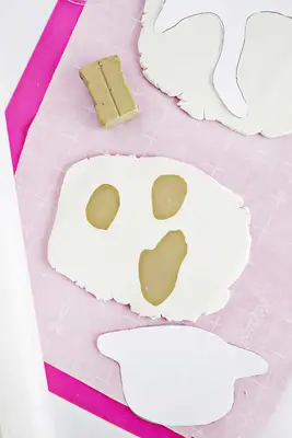 Kitty Clay Mobile DIY