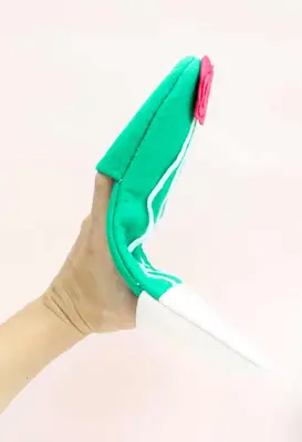 DIY Cactus Oven Mitts