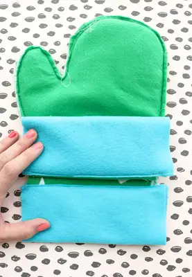 DIY Cactus Oven Mitts