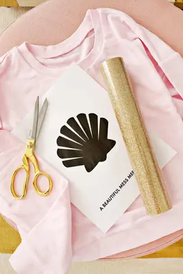 Mermaid Shell Sweatshirt DIY