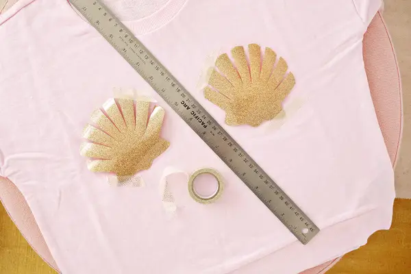 Mermaid Shell Sweatshirt DIY