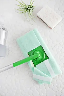 5 Minute Reusable Swiffer Cover DIY (No-Sew!)