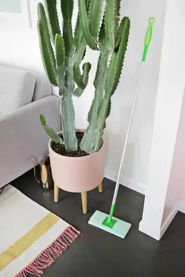 5 Minute Reusable Swiffer Cover DIY (No-Sew!)