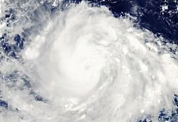 유람선과 허리케인