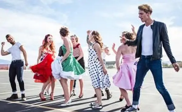 Movimentos de dança dos anos 50