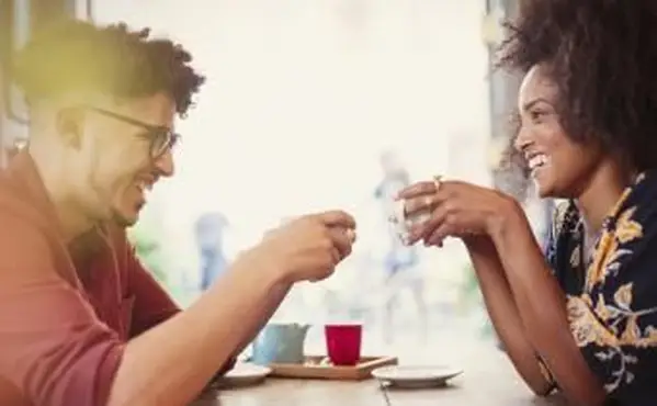 커피를 통한 친밀한 대화