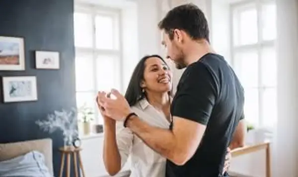 60 ציטוטים של חברת נפש על אגרות חוב עמוקות ואהבה אמיתית