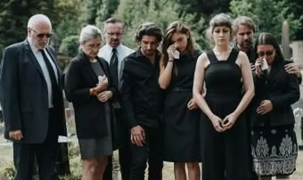 Jak długo do pogrzebu po śmierci kogoś?