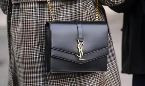 Sac YSL en cuir noir