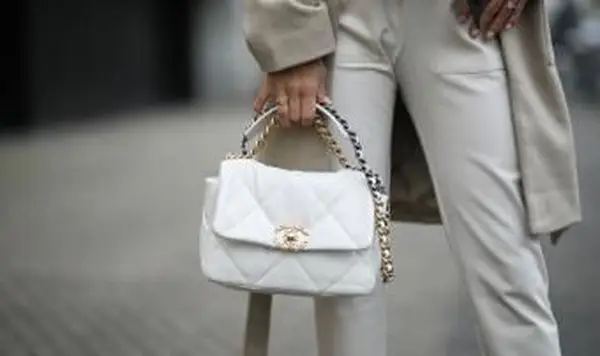 Sac Chanel blanc