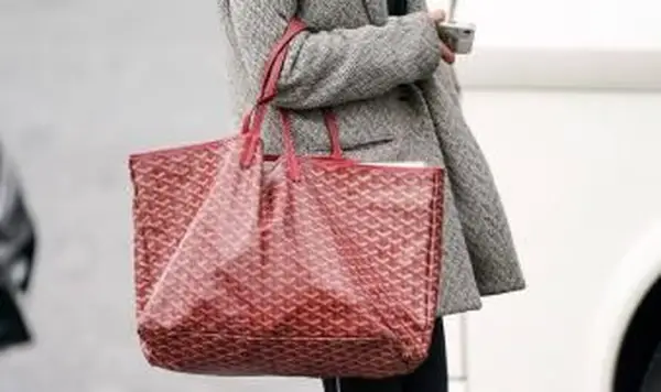 bolsa grande com monograma Goyard vermelho