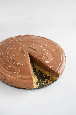 No-Bake Chocolate Silk Pie