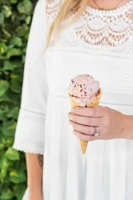 Blackberry Cobbler Ice Cream