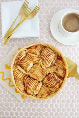 baked easy apple tart