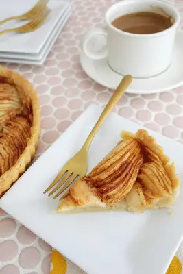 baked apple tart