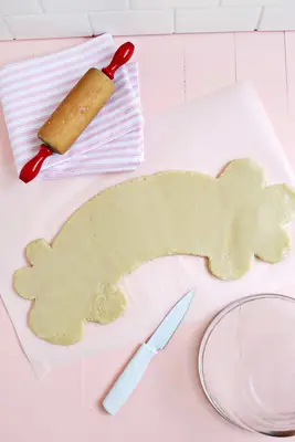 Rainbow Fruit Pizza!
