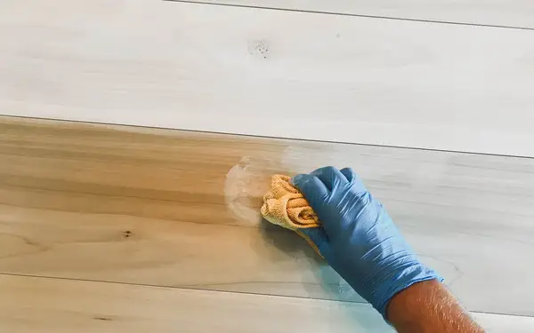 Modern Farmhouse Table DIY