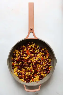 Easy Vegetarian Tortilla Soup