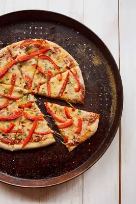 Masa de pizza alta en proteínas