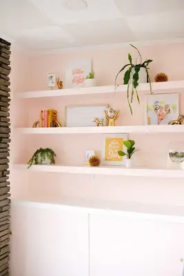 Built-In Shelves in 4 Easy Steps (With 