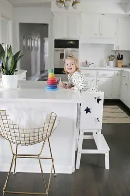 Ikea Hack: Star Toddler Learning Tower DIY