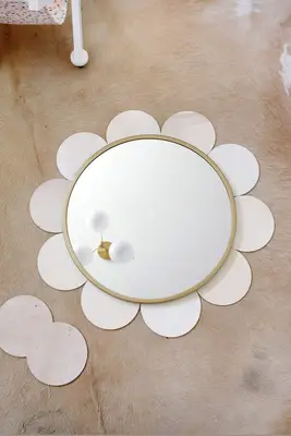 Flower Mirror DIY