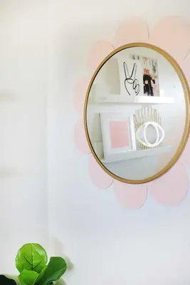 Flower Mirror DIY