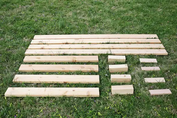 Make Your Own Raised Garden Bed in 4 Easy Steps!