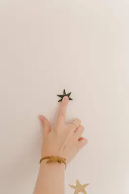 Stamped Star Wall DIY (Money Saving Wallpaper Alternative)