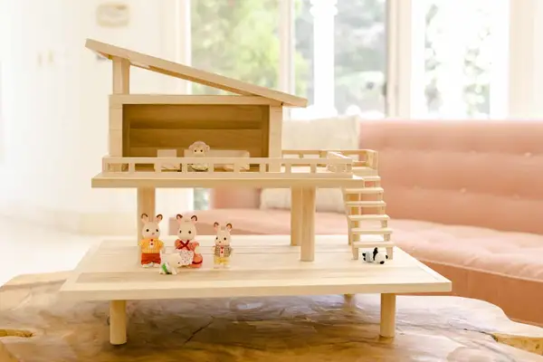 Treehouse Dollhouse DIY