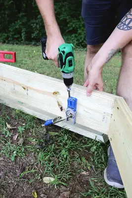 Hexagon Sandbox DIY (With Built-In Benches!)