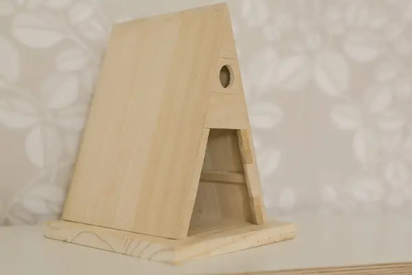 A-Frame Dollhouse DIY