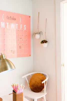 Snadný nadměrný akrylový kalendář