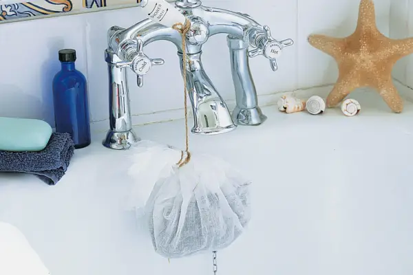 How to make a lavender bath bag