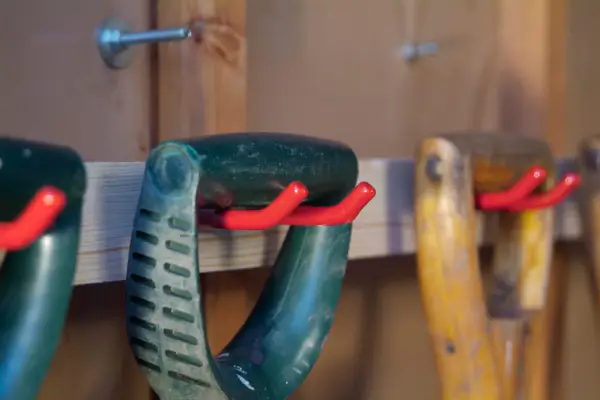 How to make a garden shed tool rack - tools hanging on the racks