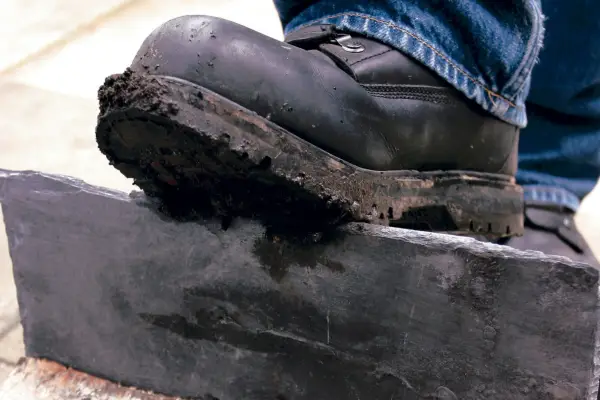 איך להכין מגרד מגף