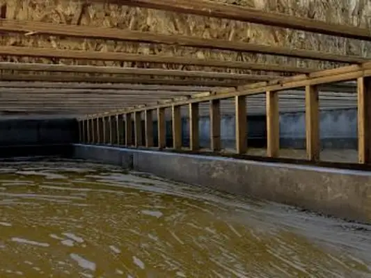 クロールスペースでの水への対処