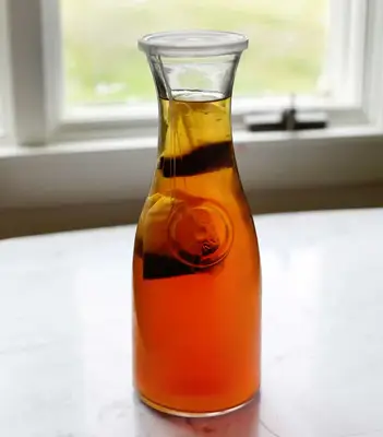 Como tomar um chá frio