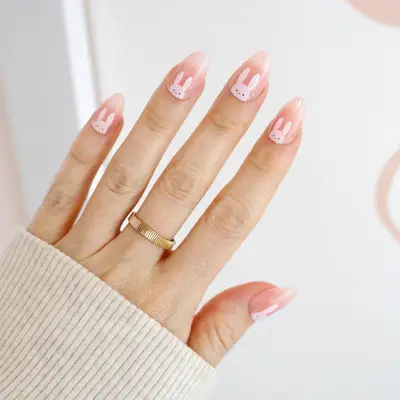 Bunny nail manicure design for easter