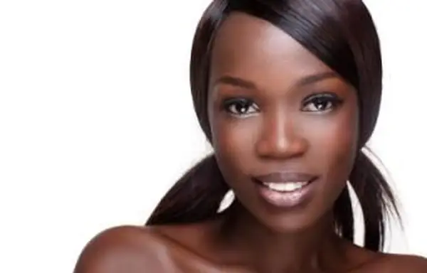 Produtos para uniformizar o tom de pele negra