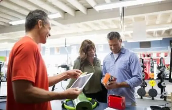 הערכת פופולרי כפי שנראה ב- T.V. ציוד אימונים